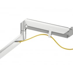 Kabelmanagementsystem am Gelenkarm der Monitorhalterung