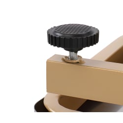 Detailansicht der höhenverstellbaren Schraubfüße – für präzise Nivellierung